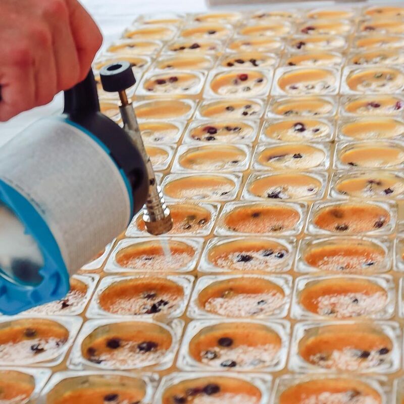 Zubreitung der Crème brûlée